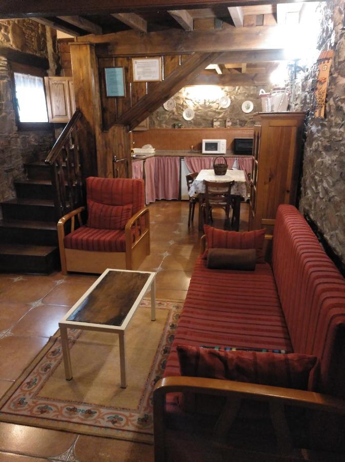 Hotel El Pineo Villanueva de Valdueza Exterior foto